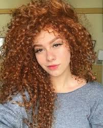 Allana c Machado